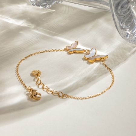 Picture of Pulsera Blaire "Perla Mariposa"