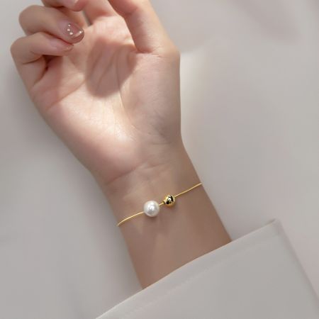 Picture of Pulsera de perlas de plata "Simplicidad"